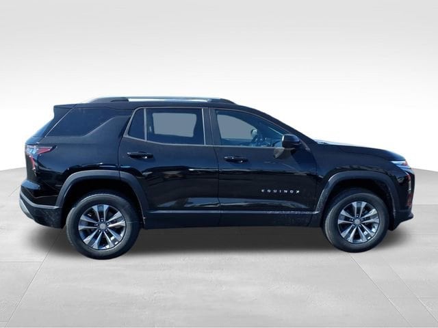 2026 Chevrolet Equinox LT - Photo 2