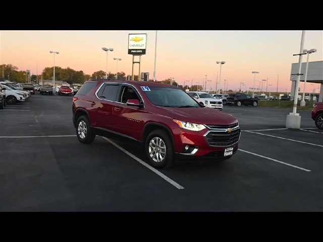 2019 Chevrolet Traverse Cloth photo 2
