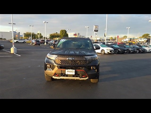 2022 Ford Explorer Timberline photo 2