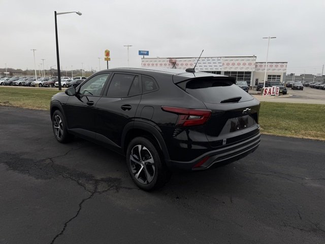 2024 Chevrolet Trax photo 3