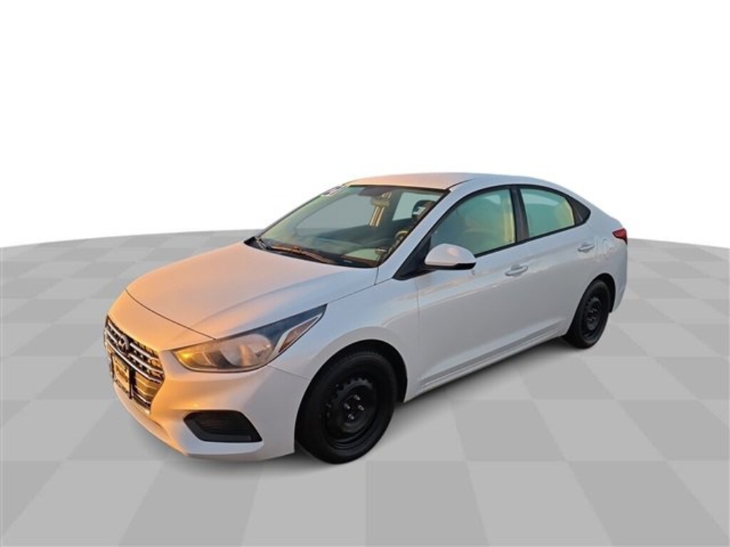 Used 2021 Hyundai Accent SE Sedan