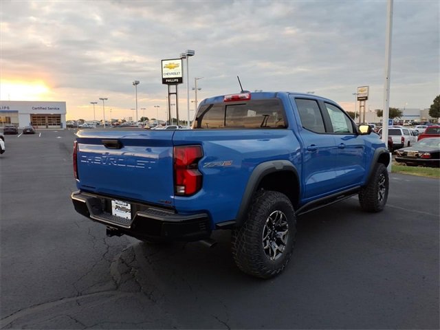 2026 Chevrolet Colorado ZR2 photo 2