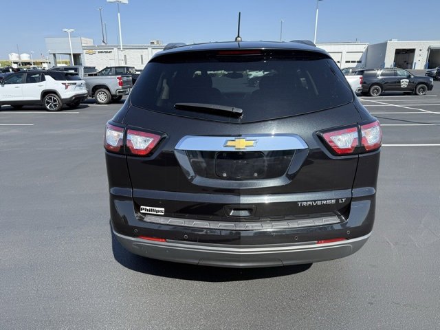 2014 Chevrolet Traverse 2LT photo 4