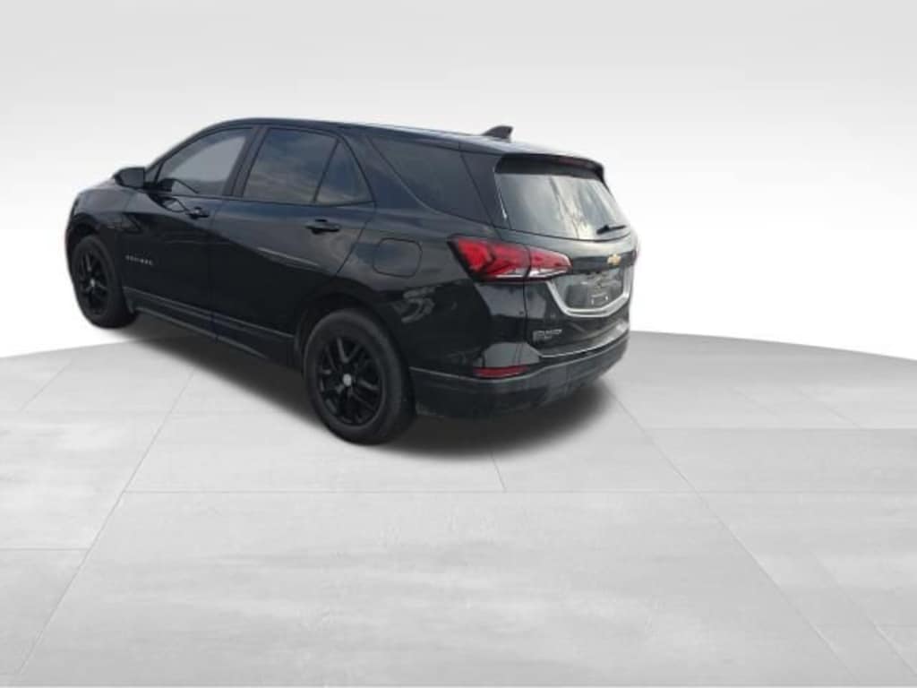 Used 2023 Chevrolet Equinox LS SUV