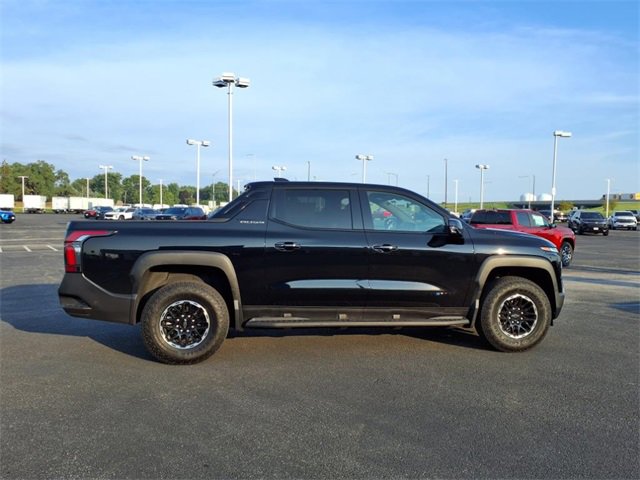 2026 Chevrolet Silverado EV Trail Boss photo 3