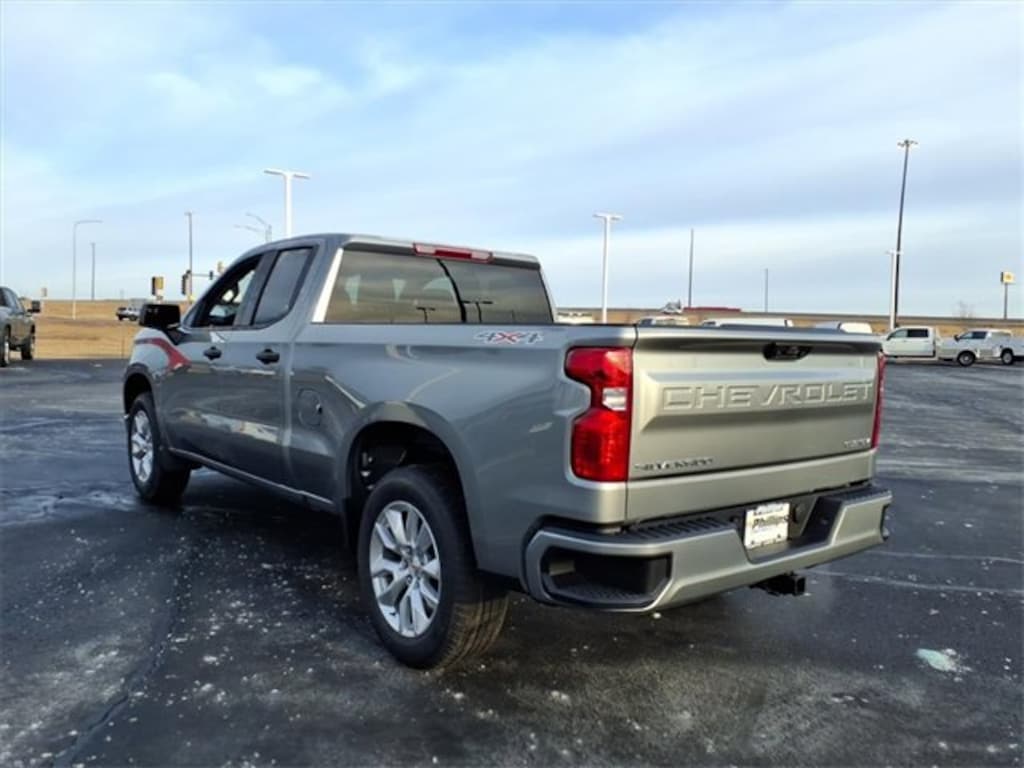 New 2026 Chevrolet Silverado 1500 Custom Truck
