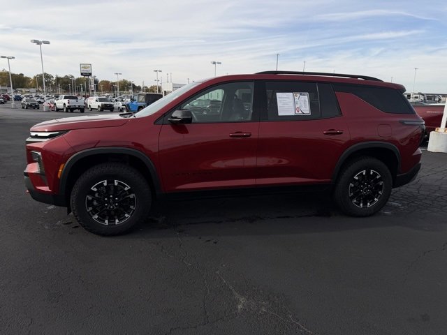 2024 Chevrolet Traverse Z71 photo 2