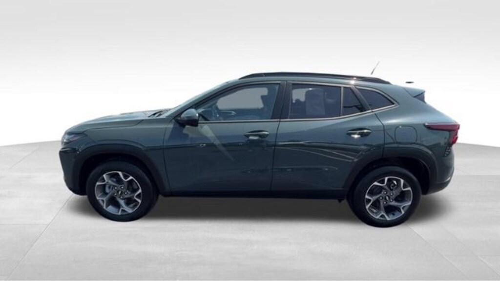 Used 2026 Chevrolet Trax LT SUV