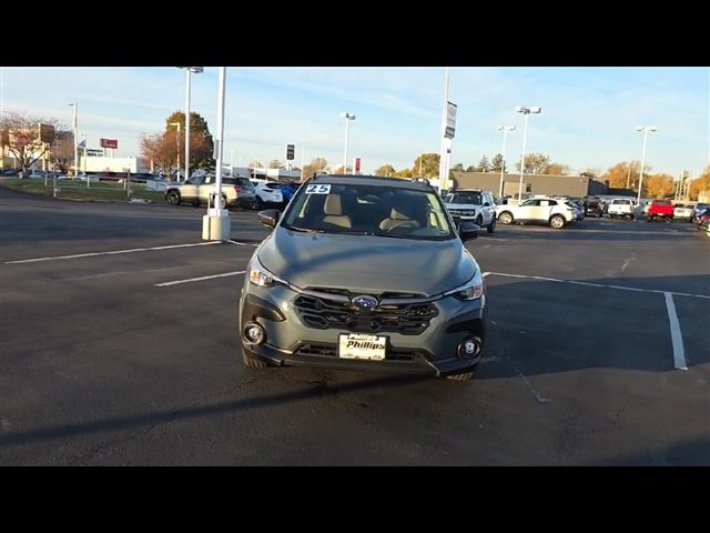 2025 Subaru Crosstrek Premium photo 3