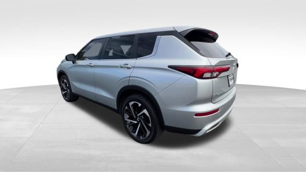 Used 2022 Mitsubishi Outlander SE 2.5 S-AWC SUV