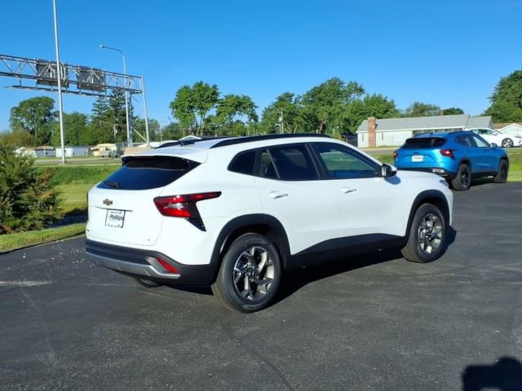 New 2026 Chevrolet Trax LT SUV