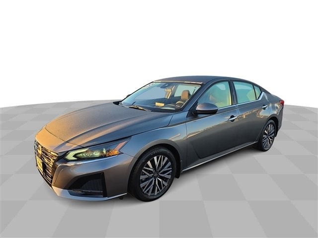 2023 Nissan Altima SV