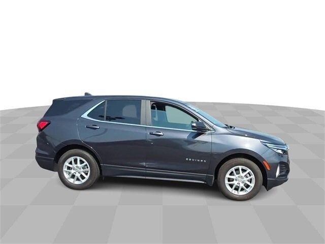Used 2022 Chevrolet Equinox LT with VIN 3GNAXKEV4NS227893 for sale in Bourbonnais, IL