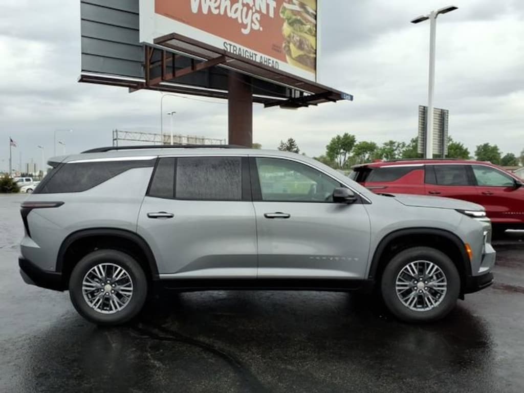 New 2026 Chevrolet Traverse LT SUV