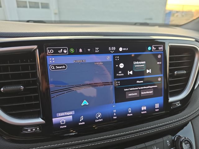 2025 Chrysler Pacifica Limited - Photo 22