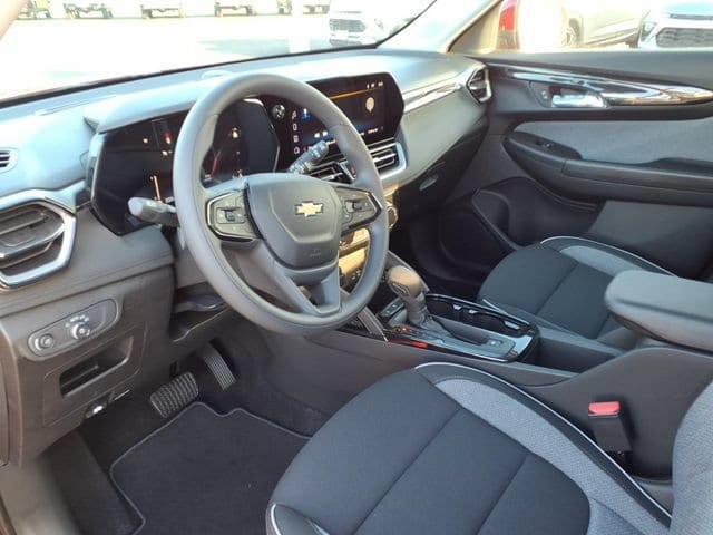 2026 Chevrolet Trailblazer LT - Photo 9