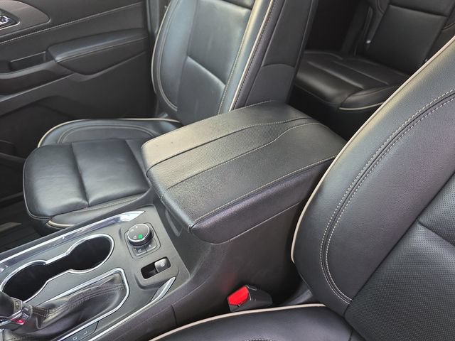 2023 Chevrolet Traverse Premier - Photo 24