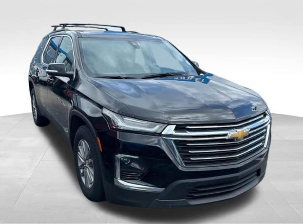 Used 2023 Chevrolet Traverse LT Cloth SUV