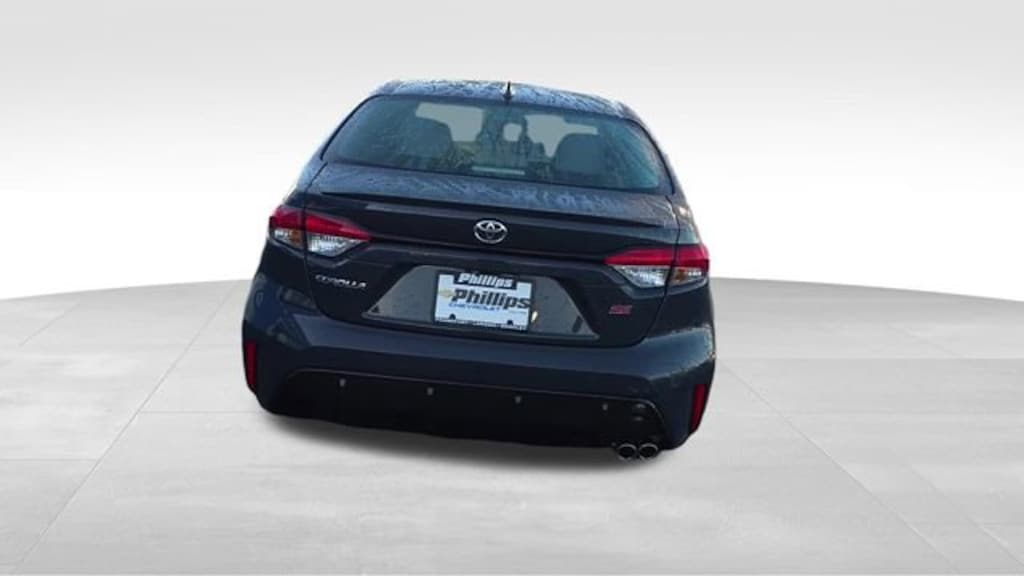 Used 2024 Toyota Corolla SE Sedan