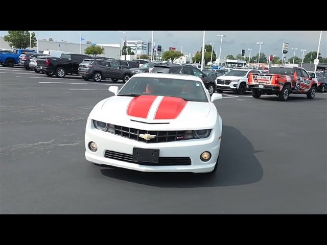 2010 Chevrolet Camaro 2SS photo 3