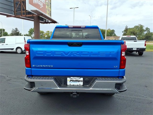 2026 Chevrolet Silverado 1500 LT photo 4