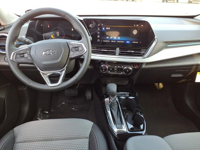 2026 Chevrolet Trax LT - Photo 14