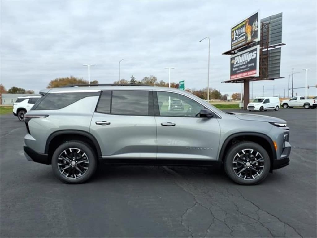 New 2026 Chevrolet Traverse LT SUV