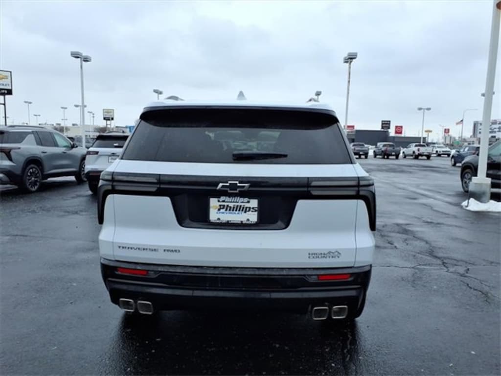 New 2026 Chevrolet Traverse High Country SUV
