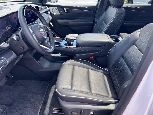 2025 Buick Enclave Avenir - Photo 11