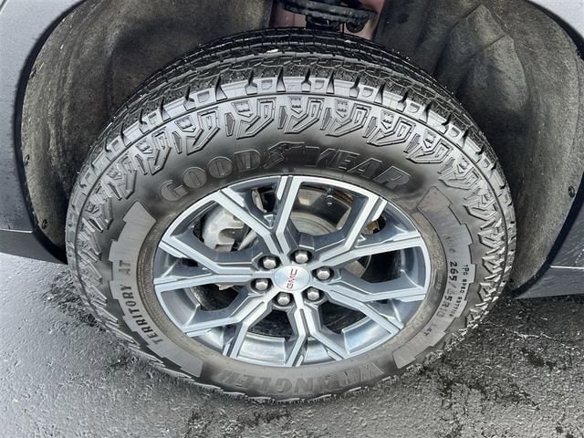2024 GMC Acadia AT4 - Photo 20