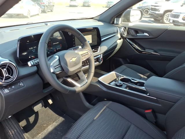 2026 Chevrolet Equinox LT - Photo 8
