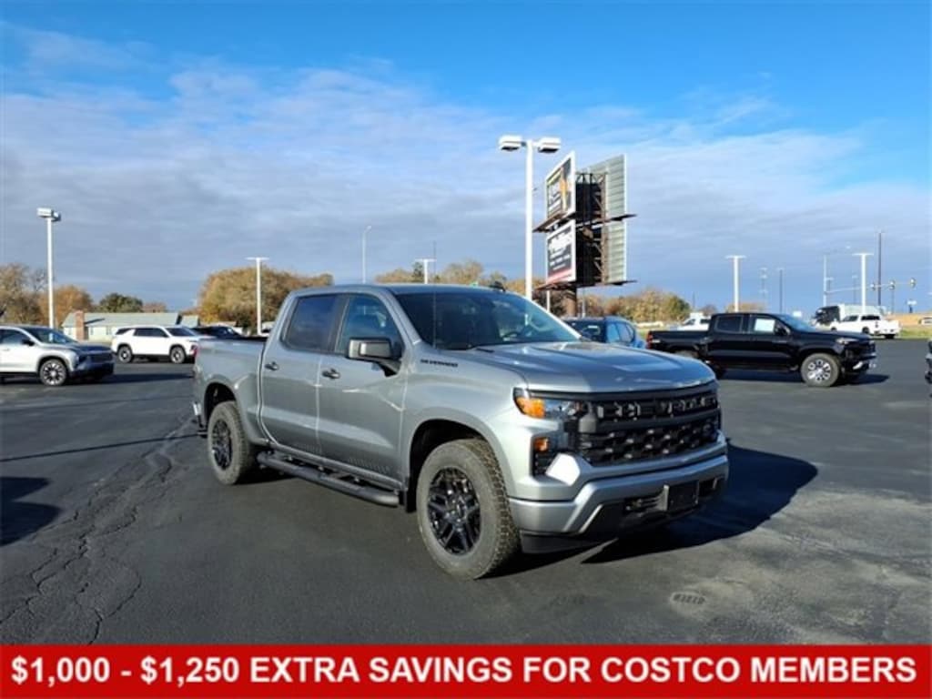 New 2026 Chevrolet Silverado 1500 Custom Truck