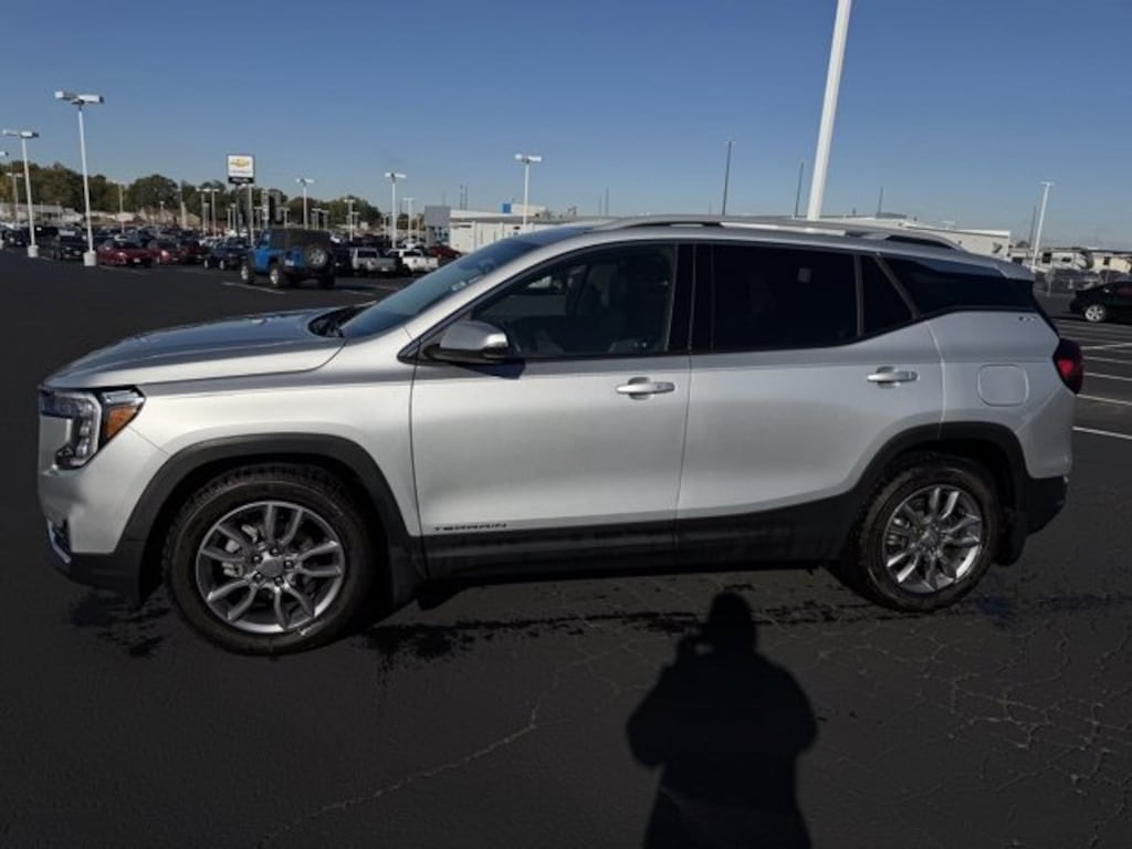 Used 2022 GMC Terrain SLT SUV