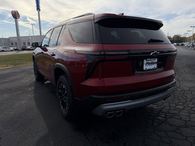 2024 Chevrolet Traverse Z71 photo 3