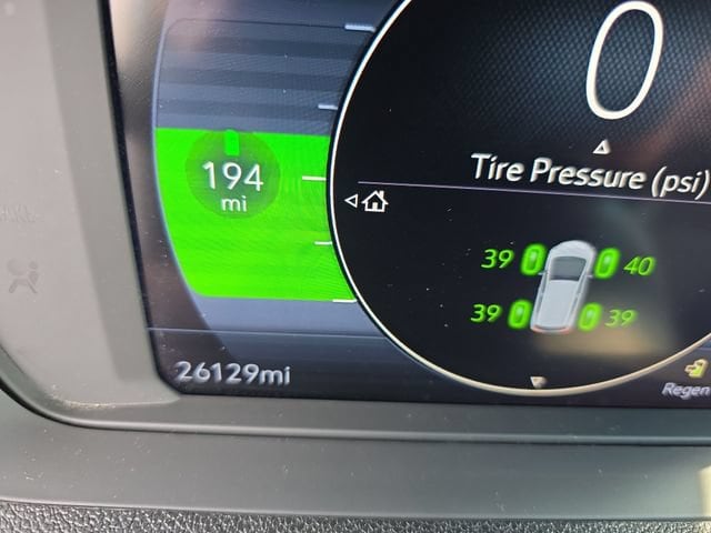 2023 Chevrolet Bolt EV 2LT - Photo 18