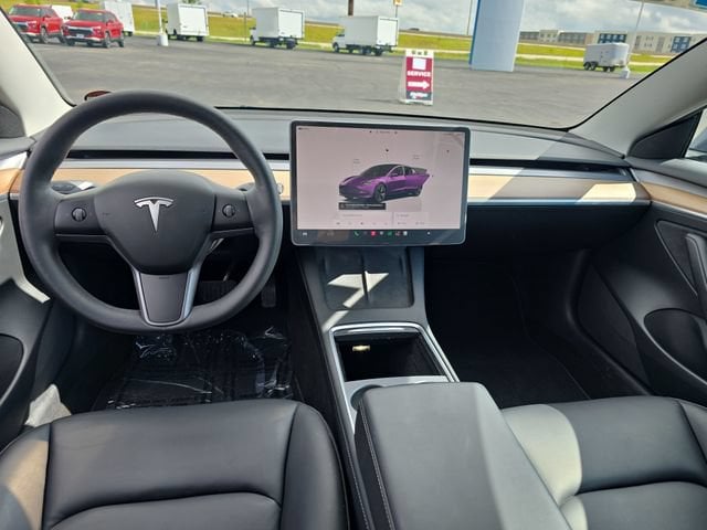 2022 Tesla Model 3 Long Range - Photo 15