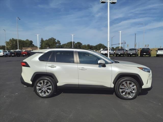 Used 2021 Toyota RAV4 XLE Premium with VIN 2T3A1RFV9MW203866 for sale in Bourbonnais, IL