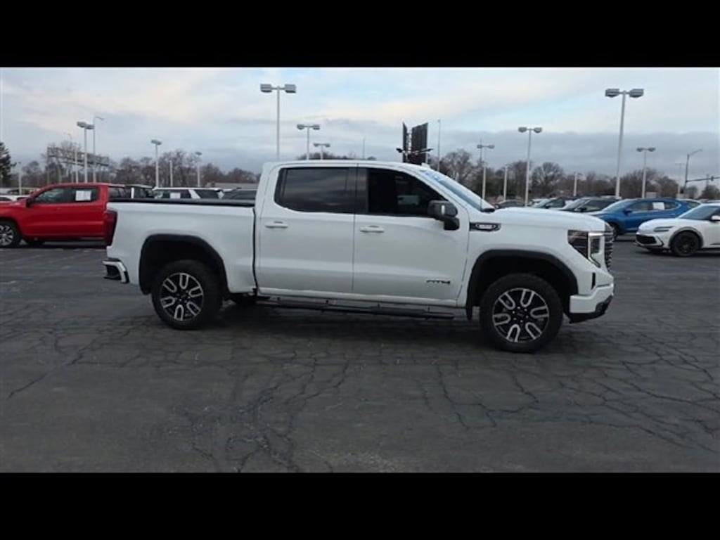 Used 2025 GMC Sierra 1500 AT4 Truck