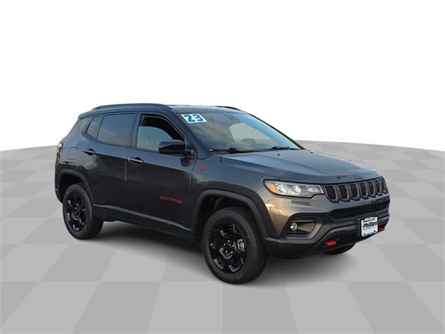 Used 2023 Jeep Compass Trailhawk with VIN 3C4NJDDN0PT524830 for sale in Bourbonnais, IL