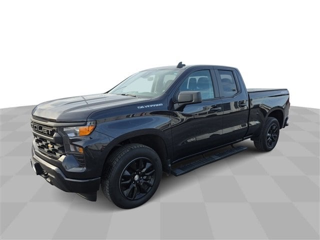 2022 Chevrolet Silverado 1500 Custom's photo