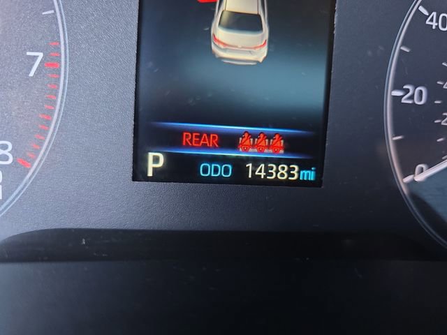 2024 Toyota Corolla SE - Photo 18