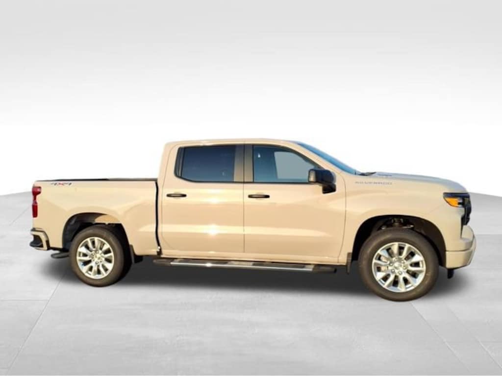 New 2026 Chevrolet Silverado 1500 Custom Truck