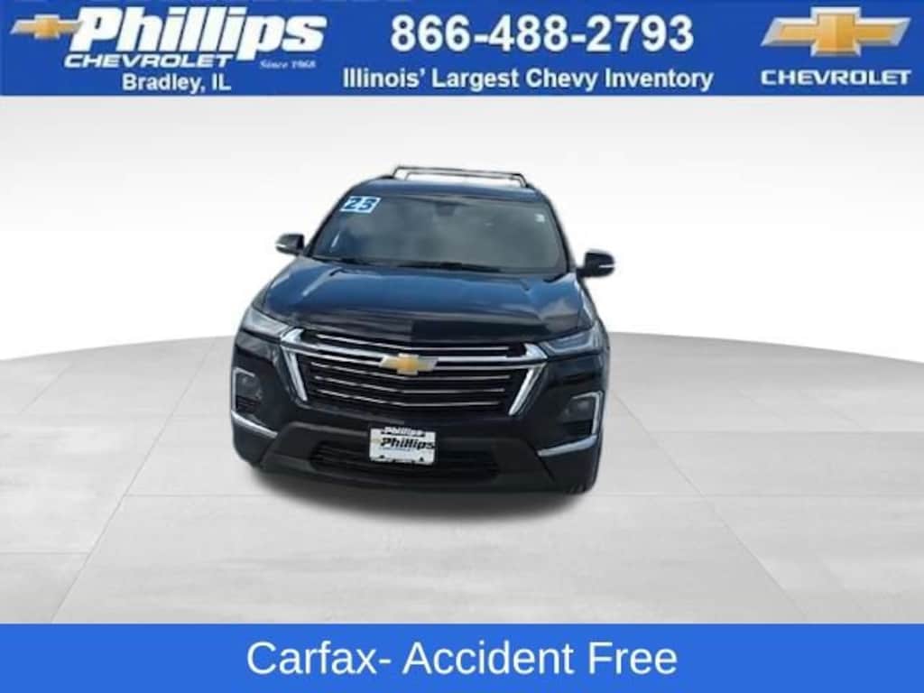 Used 2023 Chevrolet Traverse LT Cloth SUV