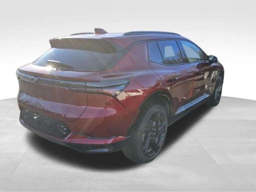 Used 2024 Chevrolet Equinox EV 2RS SUV