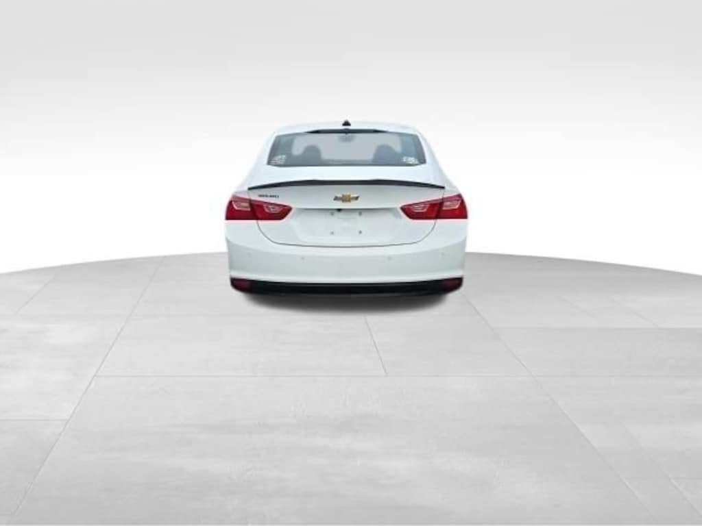 Used 2024 Chevrolet Malibu LS Car