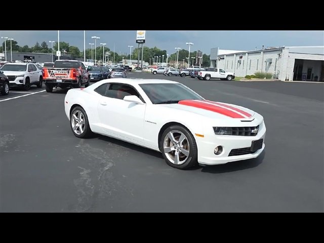 2010 Chevrolet Camaro 2SS photo 2