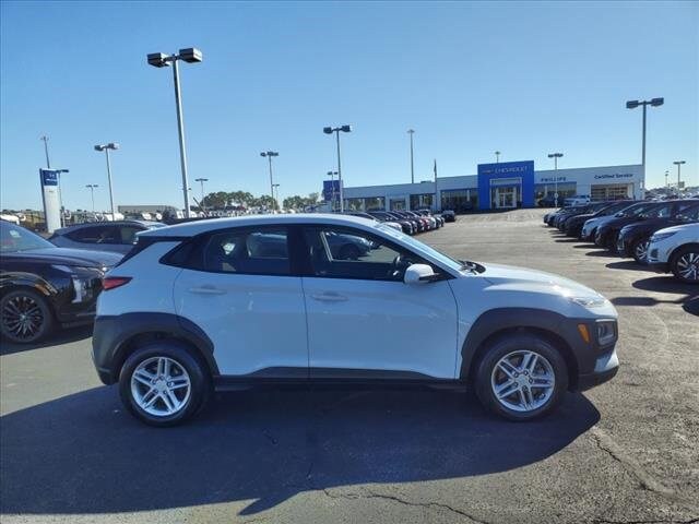 Used 2021 Hyundai Kona SE with VIN KM8K1CAA9MU701158 for sale in Bourbonnais, IL