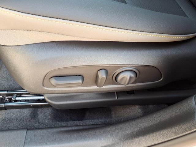 2026 Chevrolet Trax Activ - Photo 12