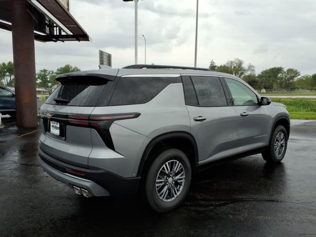 New 2026 Chevrolet Traverse LT SUV