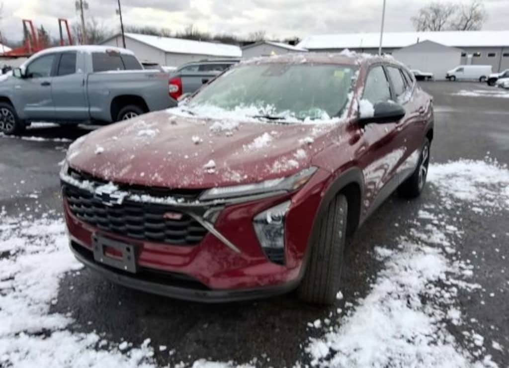 Used 2024 Chevrolet Trax 1RS SUV